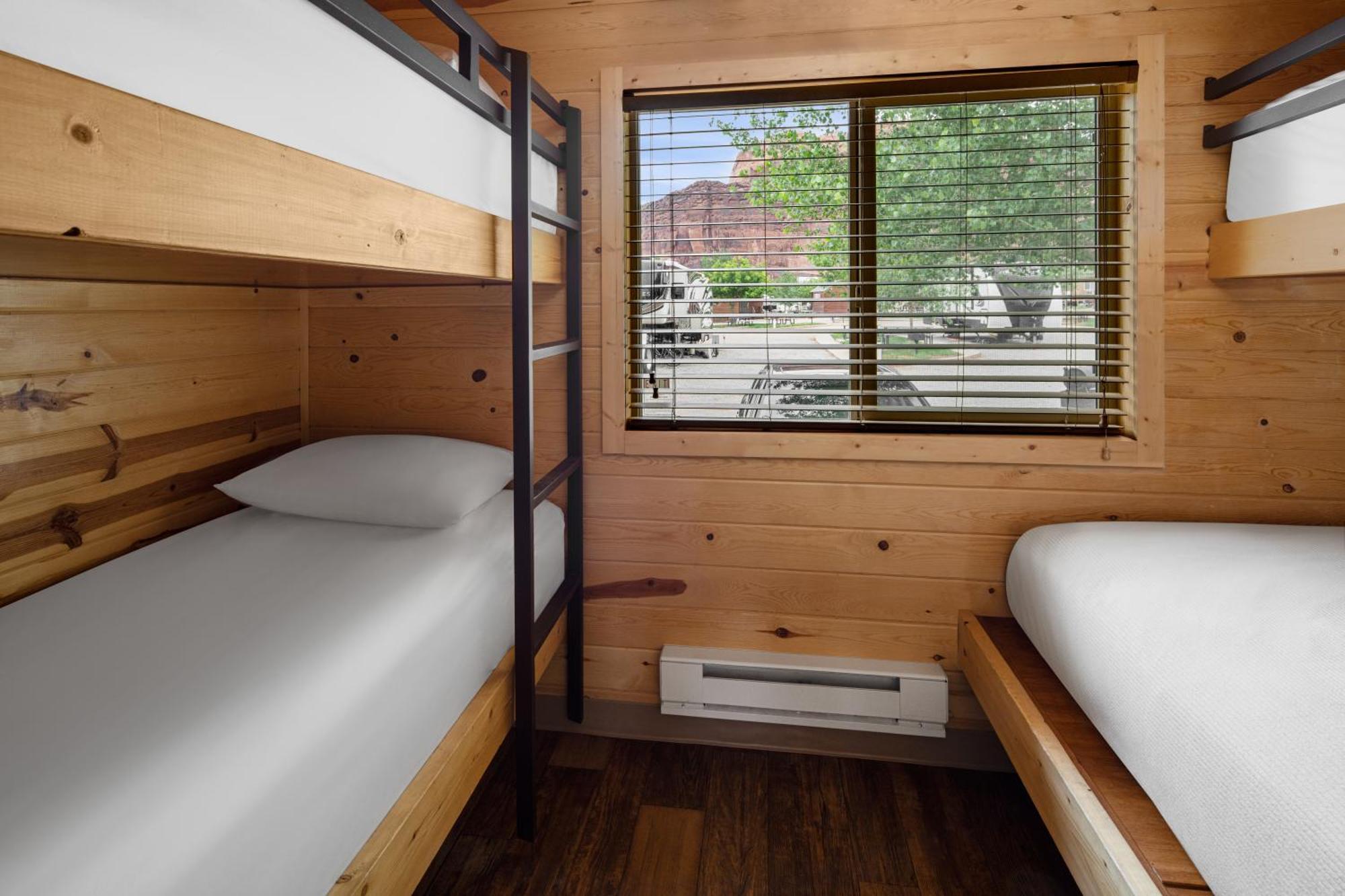 Premium Cottage Rental 2 Bedroom,1742937635:JPEG